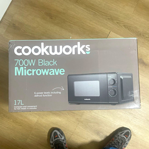 Cookworks 700w 17l black - 700w,
