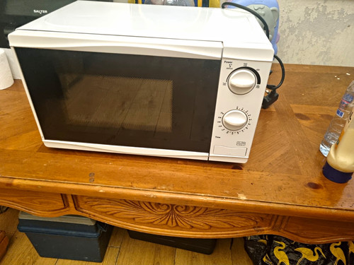 Salter 700w 20l white - 20l,